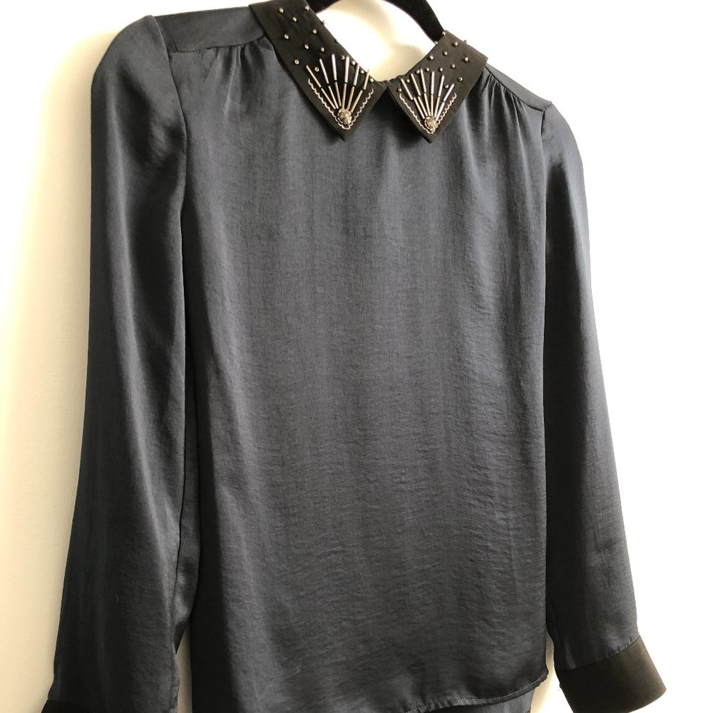 ⭐️FINAL PRICE⭐️ NWOT Modcloth Embellished Navy Blouse